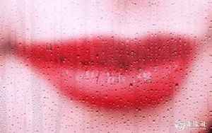 女人嘴唇薄意味着什么